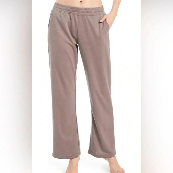 Pants - ☀️ Soft Comfy Joggers/Pants, Brand New, Size Medium